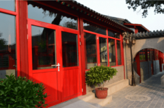 <b>配备超市、美发、健身等糊口配</b>